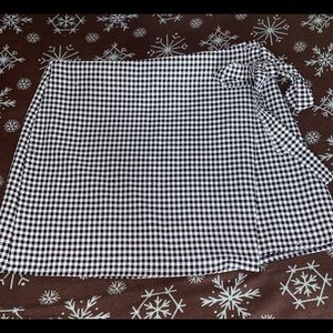 boohoo Black and White Skirt